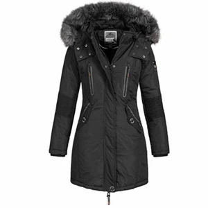 Geographical Norway Jacka  - Jag säljer min Geographical Norway jacka pga den blivit för liten för mig och jag är ute efter en annan jacka u nuläget ☺️