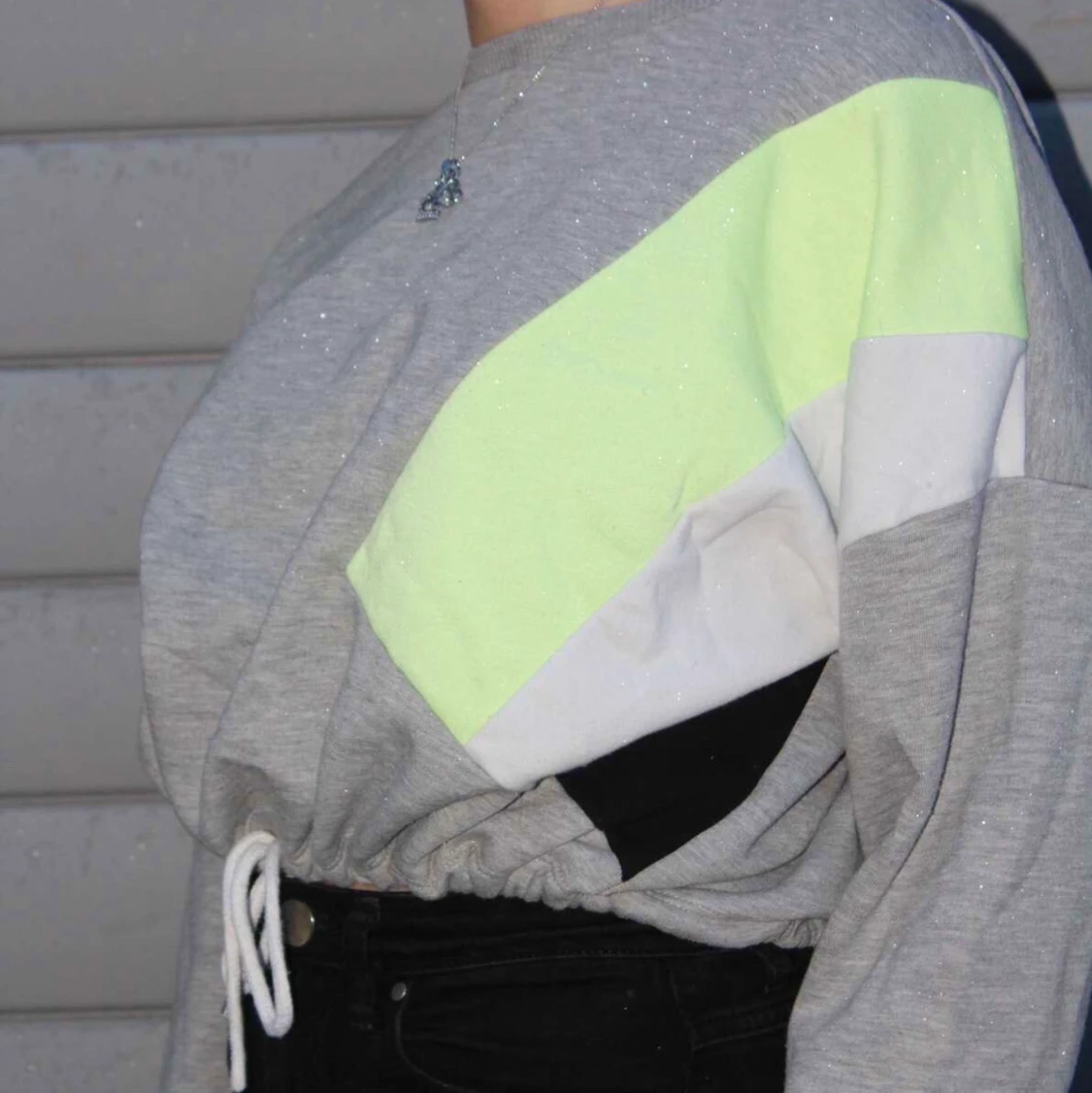 Grå/neon Sweatshirt