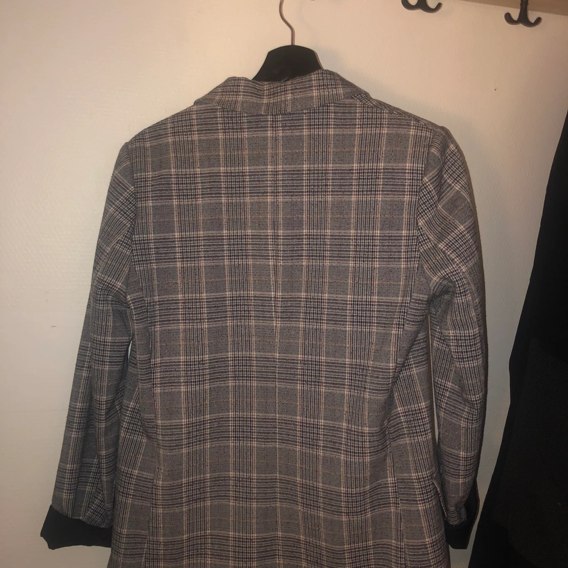 Grå rutig kavaj - 90