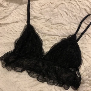 Spetstopp - Fin spetstopp från ZARA! Storlek M! 100 kr eller högst bud!