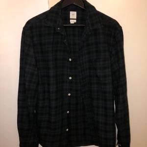 Rutig kofta - Märke: H&M, Storlek: S/M, Skick: Mycket bra, Färg: Grön