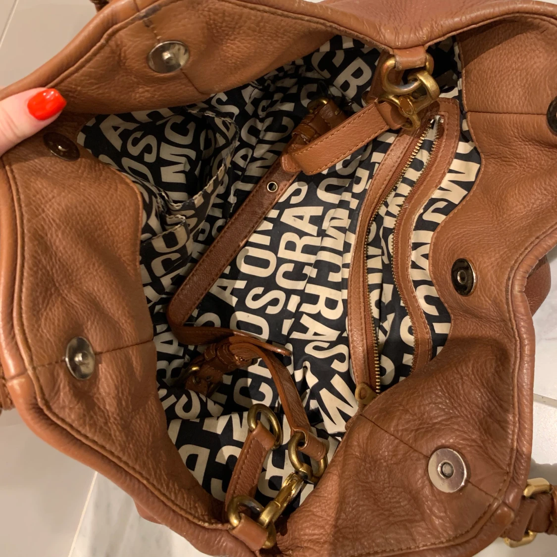 ÄKTA MARC JACOBS VÄSKA - 90