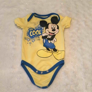  - Disney 6-9 månader 