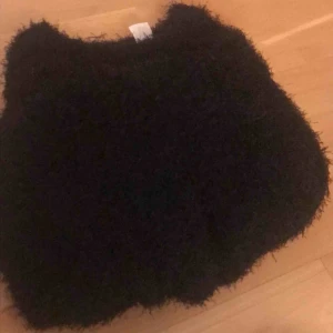  - Mysig tröja ifrån h&m, skön & oanvänd