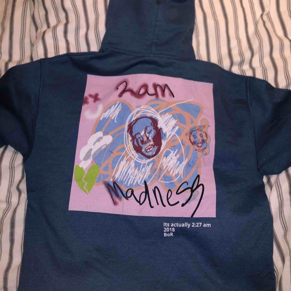 Hoodie från brand of roses! Banden | Plick Second Hand