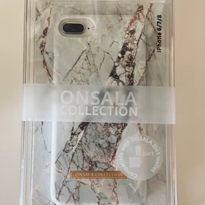 Mobilskal, Onsala Collection  - Superfint mobilskal från Onsala Collection. Passar till iPhone 6,7,8. Fick i present, men hann tyvärr aldrig använda det innan jag bytte mobil. Helt oanvänt och i obruten förpackning. Betalning sker via swish. 30kr+frakt!🥰