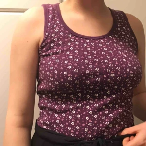  - Super fint linne, köparen står för frakten💕