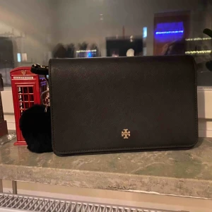  - Säljer nu min vätska använt fåtal gånger bra skick!