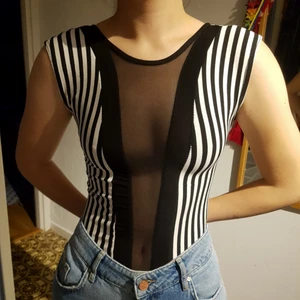  - Fin body som passar s/m. Aldrig använd. Frakt ingår 🎉