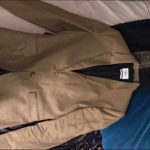  - Nästan helt oanvänd filippa k kavaj, väldigt snygg fit!