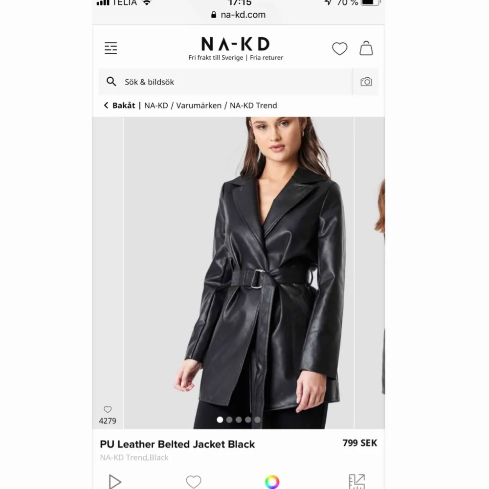never worn it, it’s too small for me. size 36 NA-KD Belted Pu-leather jacket (black)  Go on their website if you need to see it on the model. It looks and feels like real leather but it’s faux leather.  799kr new, selling for 500kr 🙂. Jackor.