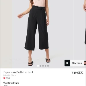 Kostymbyxor  - Kostymbyxor från nakd som aldrig kom till användning prislapp kvar. Så fina! Pris kan diskuteras lite.