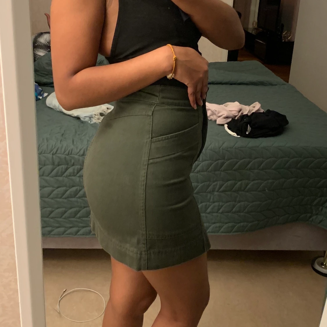 Kjol från H&M i storlek 34 - 90