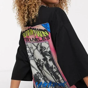 oversize tröja - oanvänd! snyggt oversize! från asos men slutsåld. köpare står för frakt