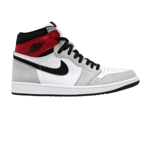 Nike Jordan 1 Retro High Smoke Grey - Säljer dessa helt nya Smoke Grey jordan 1s. storlek US9 och US9,5. Köpta från footlocker