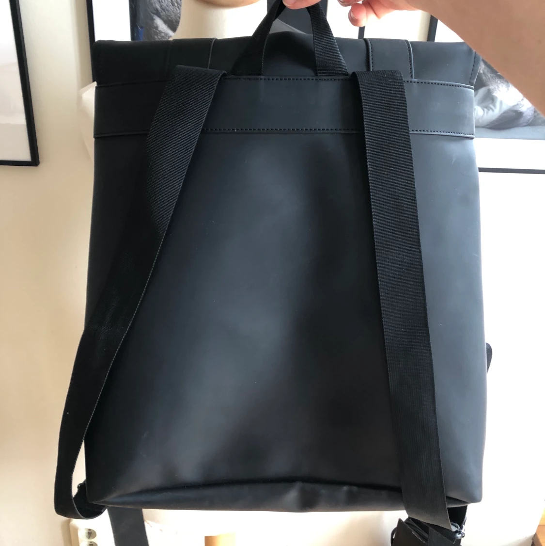 Svart ryggsäck Rains - 91