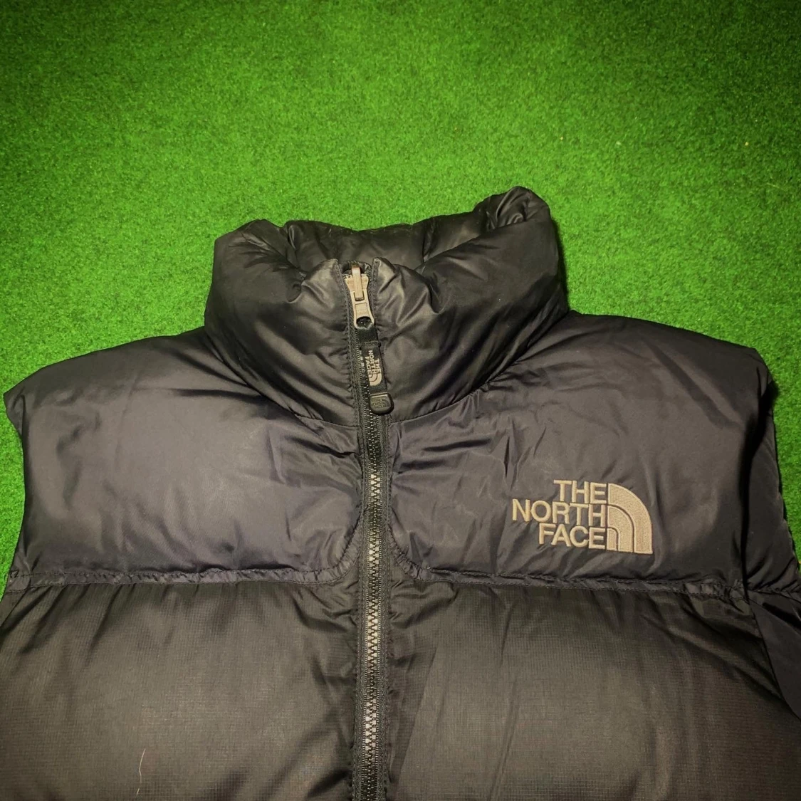 TNF retro nuptse väst - 91