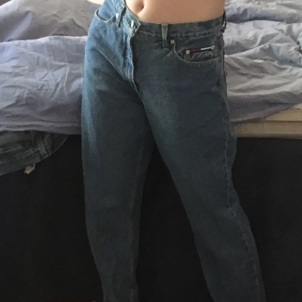 Ssssuper fina jeans från Tommy hilfiger. Jeans & Byxor.