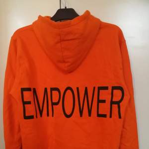 Mad Lady tröja, empower, FMNST, aldrig använd.   