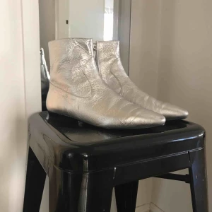  - Silver boots, Soft Leather 