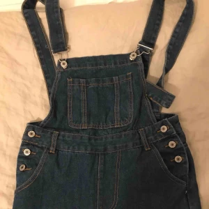  - Jeans Overall, oanvänd i storlek S!