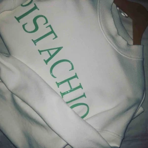  - Snygg tröja använd 1 gång från Hm, frakt står du för själv❤️❤️