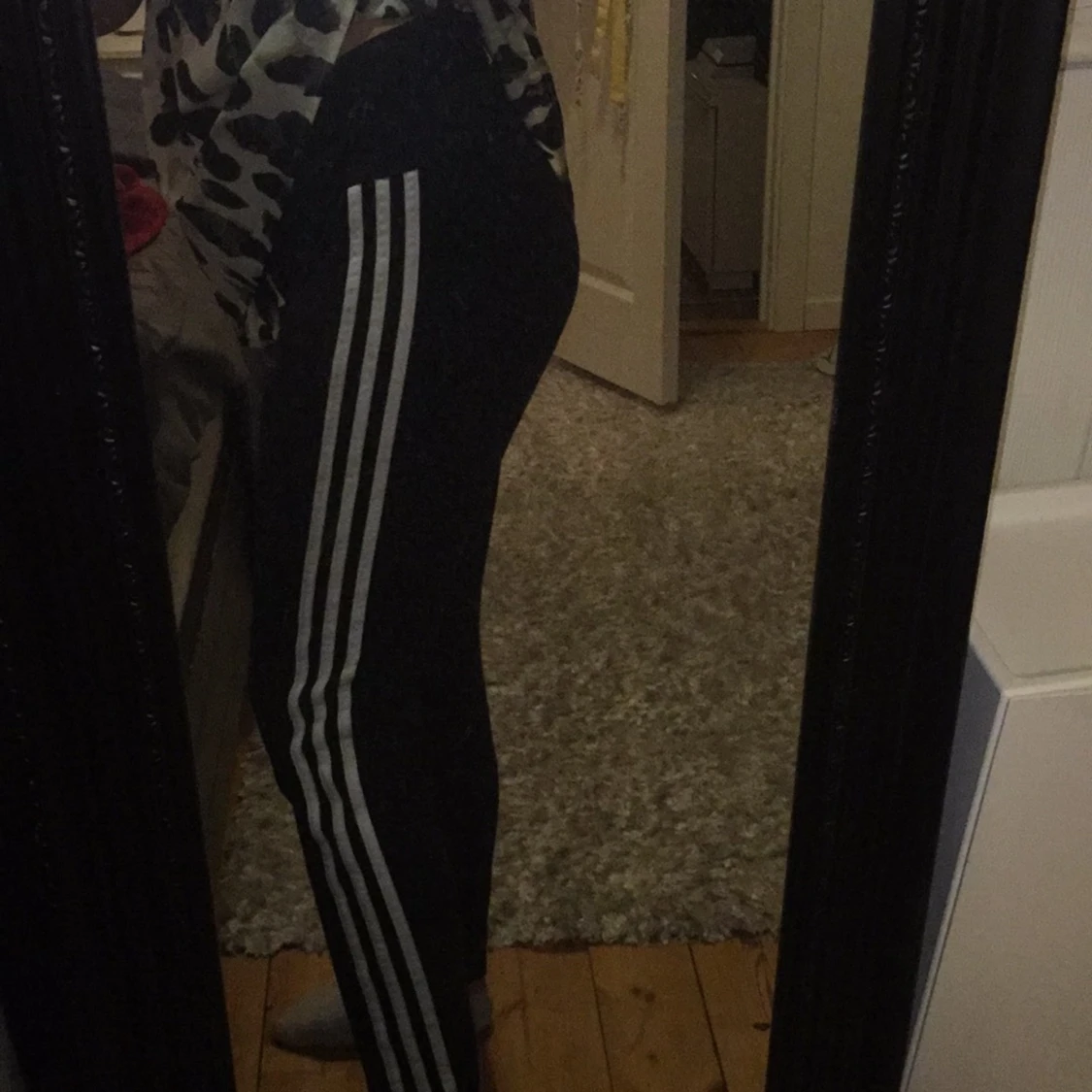 Adidas byxor stl L - 91