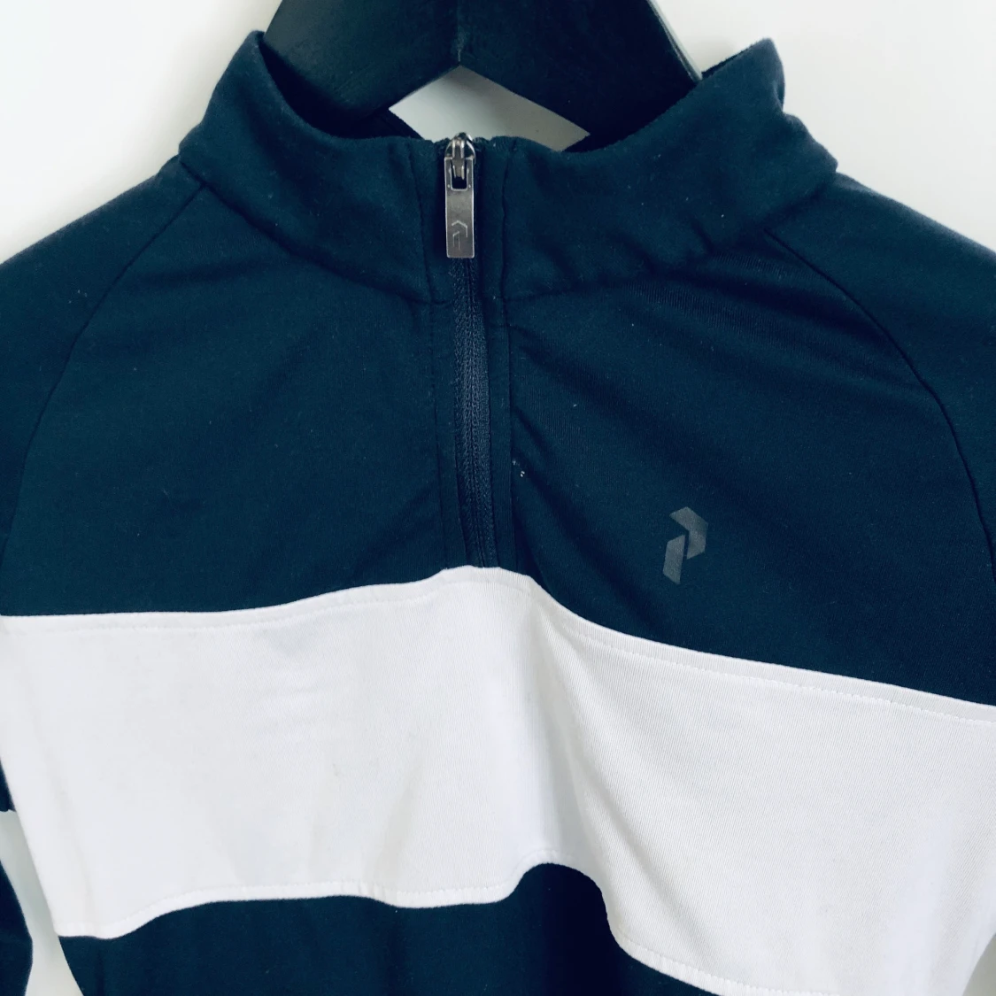 Träningströja PEAK PERFORMANCE