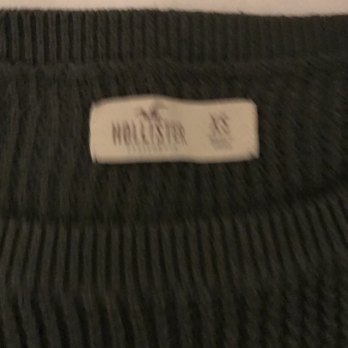 Grön stickad tröja - 90