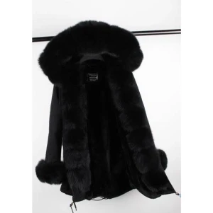 Jacka - Äkta pälsjacka pris går att diskuteras.