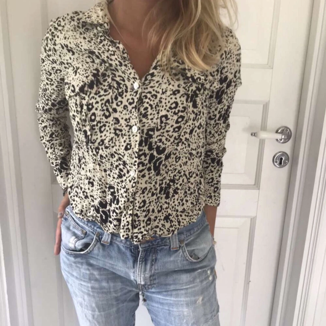 Leopardmönstrad blus/skjorta - 90