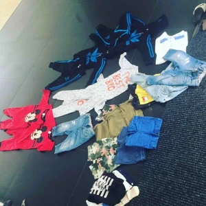  - Pojkkläder 0-2år allt för 150kr