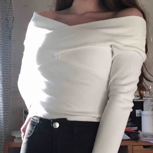  - Storlek XS, passar liten S också🌸 Nyskick, knappt använd!💫