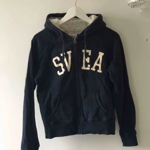  - Fråga gärna om fler bilder eller eventuella priser.