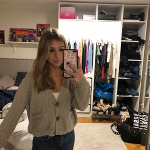 fin kofta från zara - fin kofta från zara som jag knappt använt! 