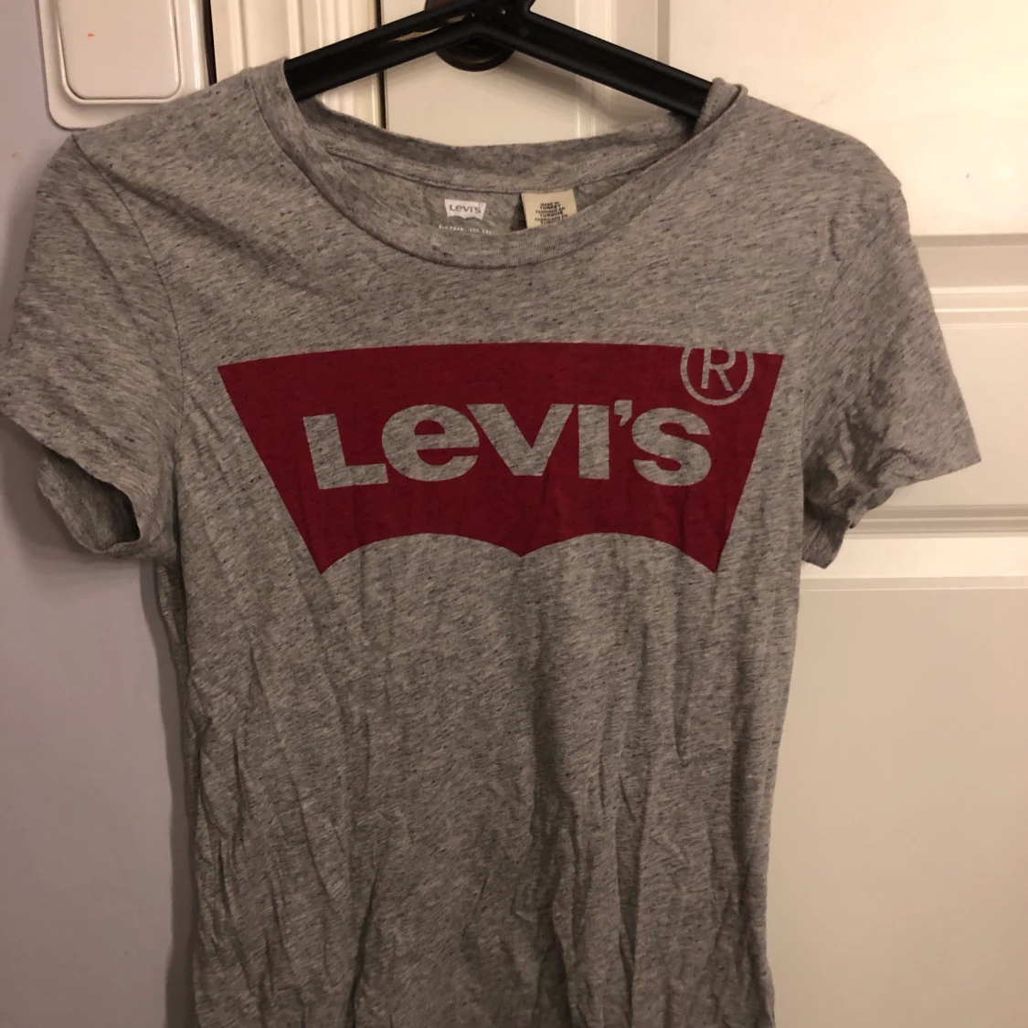 Levi’s t-shirt