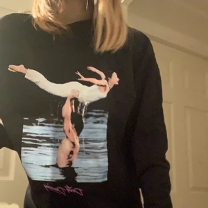 Hoddie från Zara - Såååå snygg hoodie/sweatshirt från ZARA🥰🥰🥰🥰