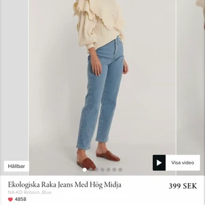 NA KD jeans - Säljer dessa super populära raka jeansen från NAKD eftersom de inte kommer till använda. Jättesköna jeans som knappt är använda!