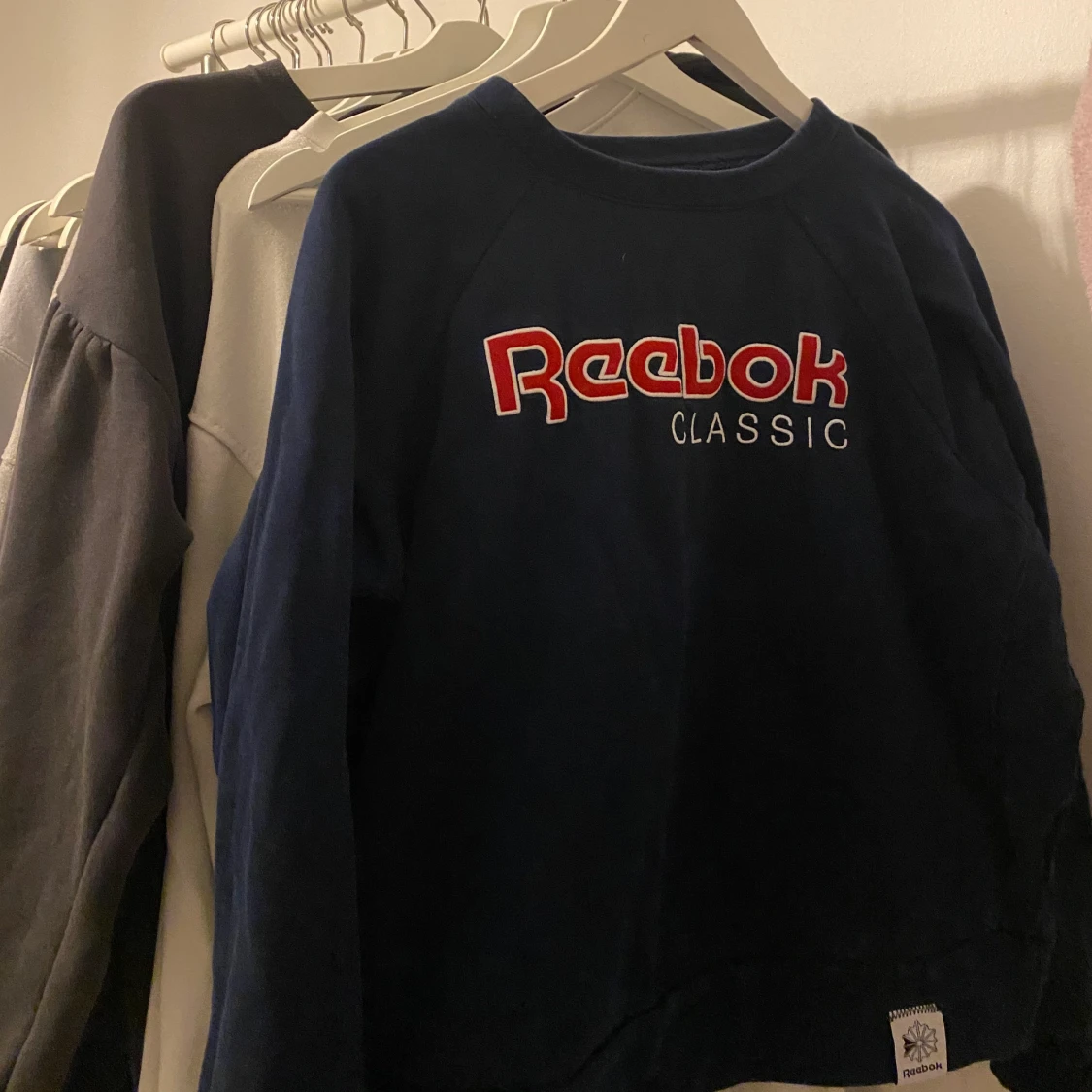 Reebok sweatshirt 