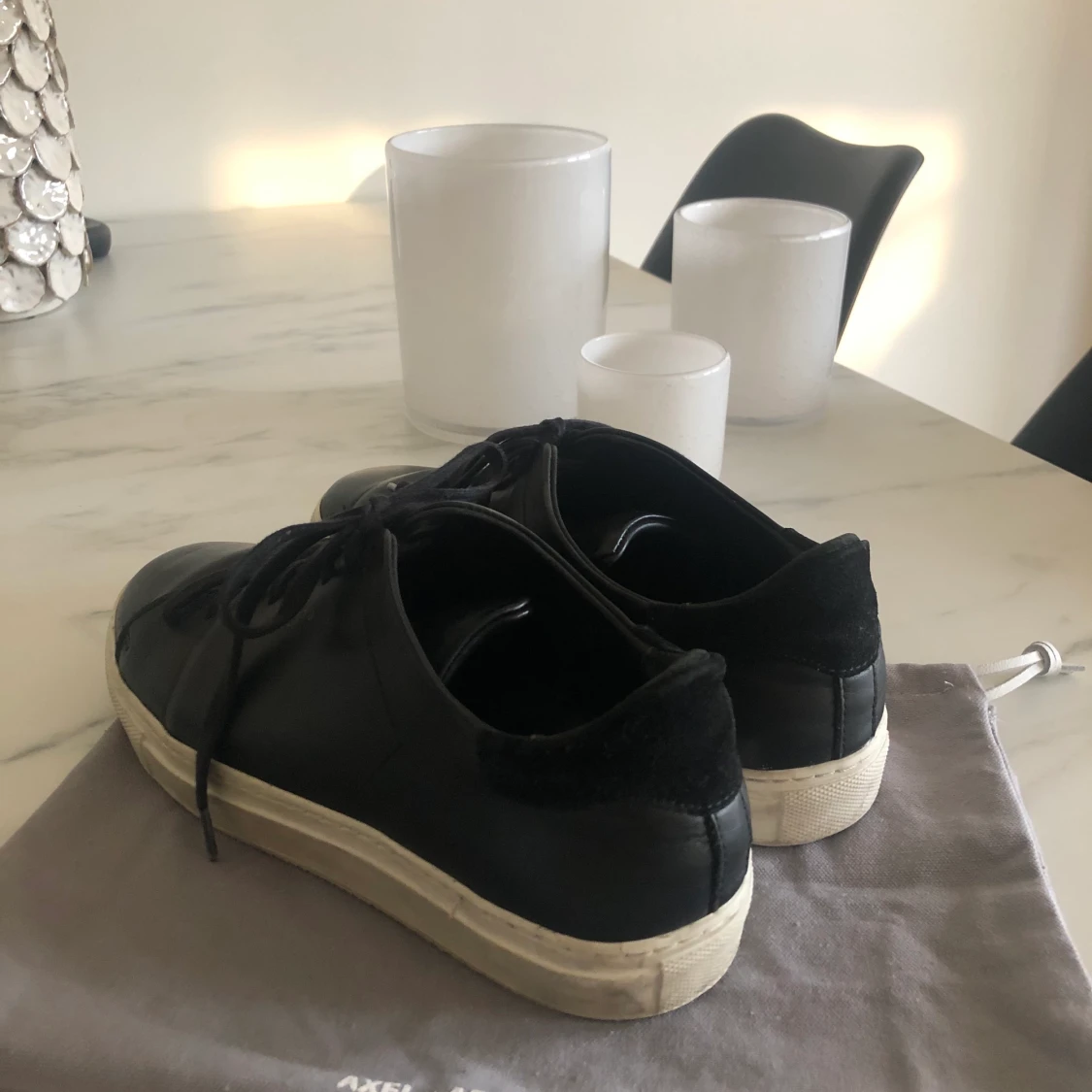 Axel arigato skor  - 90