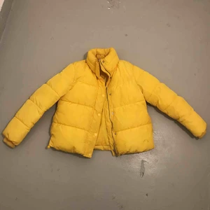  - Pufferjacka från HM💛