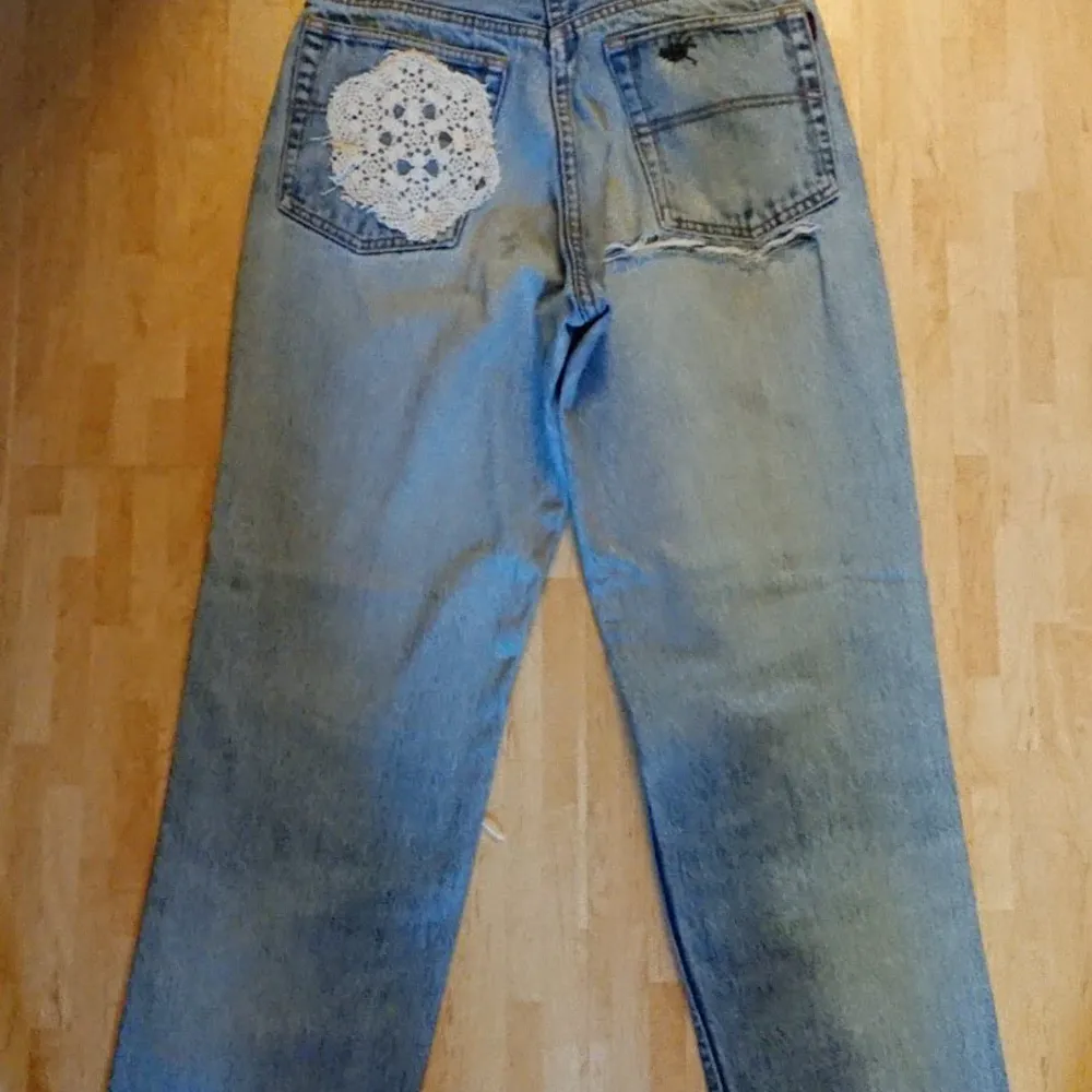 Tippar på 80/90-tal. Skriv till mig om du önskar fler foton! Betalning via swish. Köparen står för frakt om vi inte kan mötas upp i Stockholm.. Jeans & Byxor.