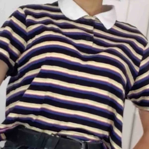  - Kortare picke tshirt Knappt använt