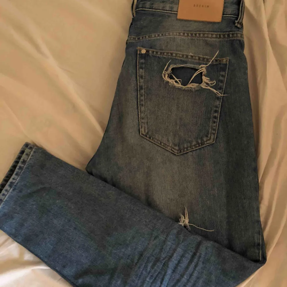 Hm jeans i bra passform. Priset kan diskuteras!. Jeans & Byxor.