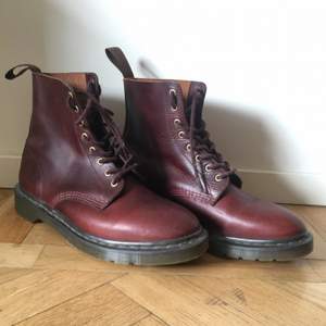 Dr. Martens - Very lightly used