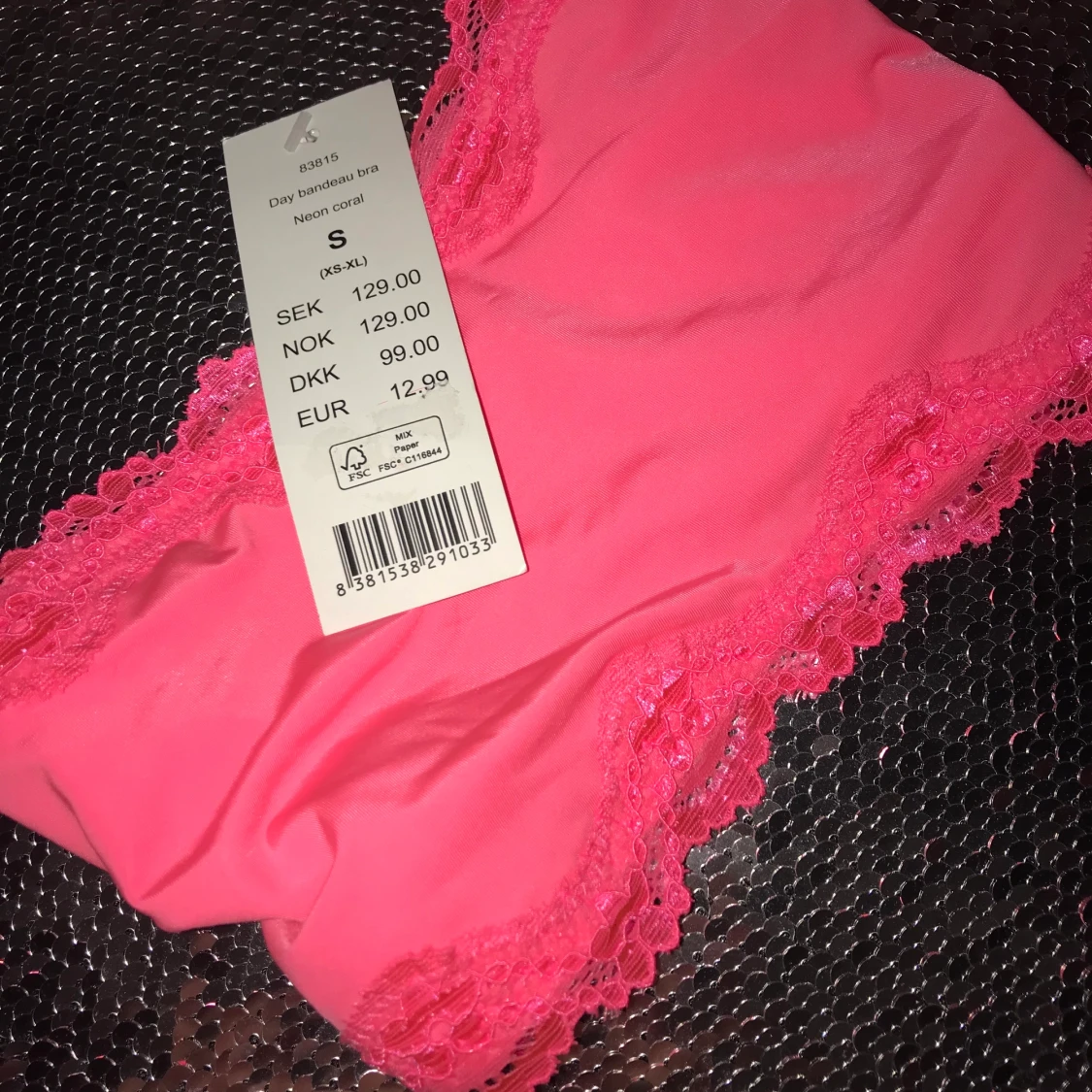 Tubtopp från Gina tricot i storlek S