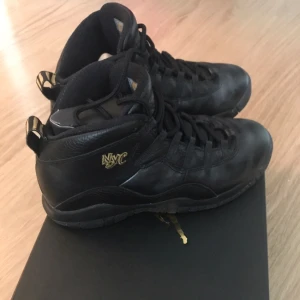 - AIR JORDAN 10 RETRO BG  5y/UK 4.5/EUR 37.5/CM 23.5  Perfect condition 👌🏽Used 2 Times'🤷🏻‍♀️.With box. 🍓