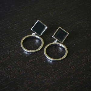  - material : rodium, nickel