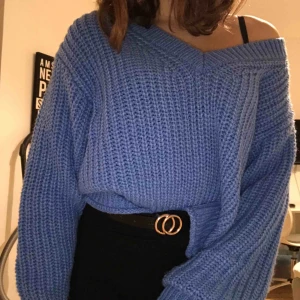  - Hm stickad tröja Passar S Köparen står för frakt, kan också mötas upp 😘