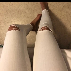  - Ett par fina byxor från Gina tricot